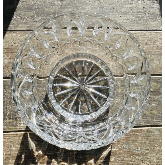 Vintage Astor Crystal Bowl Round Clear Glass Centerpiece - Picture 16 of 16